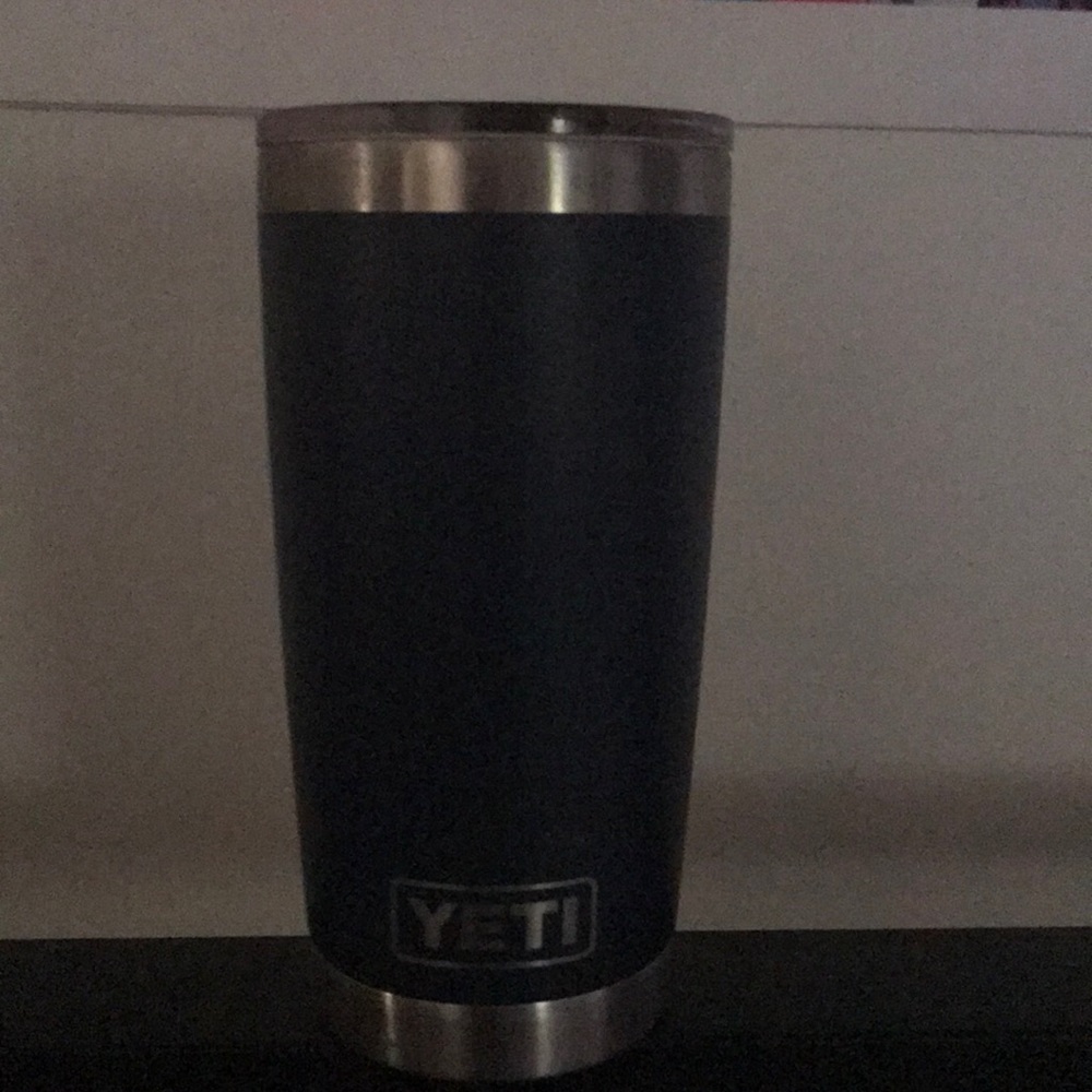 Yeti tumbler 30 oz blue